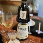 八王子うかい亭 - アーモンド風味のリキュール