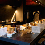 駄目な隣人 - 店内カウンター