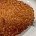 焼きたてパン工房 かえでの木 - カレーパン　左