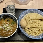 麺屋一燈 - 半熟味玉濃厚魚介つけ麺 大盛り