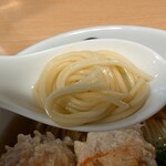 HACHI - パツンとした歯ごたえと弾力を両立した奇跡の麺「弾八」