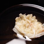 あさば - 松葉ガニ 糝薯椀　　蟹だらけの糝薯、(しんじょ）