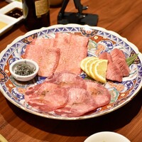 焼肉 龍華園 - 