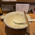 ジャパニーズ ラーメン 五感 - 
