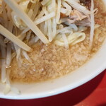 ラーメン二郎 - スープ