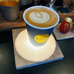 YutaCafe & DivaRoaster - 
