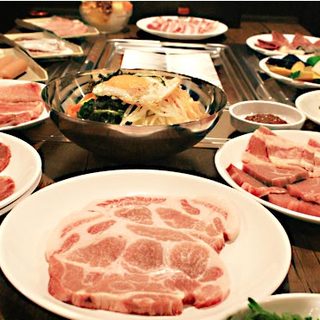 B食べ放題 秋の牛 鶴橋 焼肉 食べログ B食べ放題 秋の牛 鶴橋 焼肉 食べログ