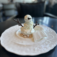 DINING & BAR TABLE 9 TOKYO - 