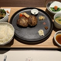 川端志史 - ハンバーグ定食 川端志史 - ハンバーグ定食