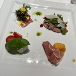 プリミ・バチ - 