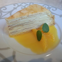アニヴェルセル カフェ - オススメのミルクレープ♡オレンジソースが美味しかった(^^)