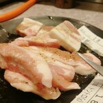 肉のサトウ商店 江崎本店 - 