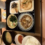 やよい軒 緑町店 - 