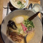 貝出汁沖縄そばキセキ - 