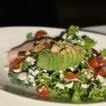 ドッグベリー - ■アボカドとベーコンの豆腐シーザーサラダ(ハーフ)￥800