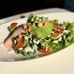 ドッグベリー - ■アボカドとベーコンの豆腐シーザーサラダ(ハーフ)￥800