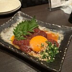 本格水炊きと博多もつ鍋 地鶏と九州料理 居酒屋 鳥邸 - 