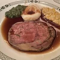 ロウリーズ・ザ・プライムリブ 大阪 - 