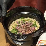 お肉屋 けいすけ 三男坊 - お肉の土鍋ごはん