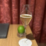 お肉屋 けいすけ 三男坊 - スパークリングワイン