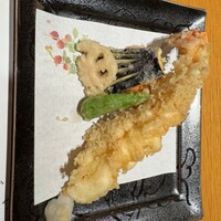 活伊勢海老料理 中納言 神戸三宮本店 - 