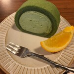 カフェ青 - 抹茶のスフレ