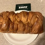 バックシュトゥーベ ツオップ - バターリッチ