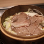 焼肉かなう - ミスジと野菜の蒸籠蒸し