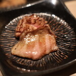 焼肉かなう - 国産黒毛和牛タン　二種