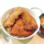 とんかつ　ヒロ - かつどん定食５５０円