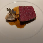 Restaurant Karyon - 愛知産段戸牛フィレ肉のロースト 黒胡椒と赤ワインのソース ラティーナ蕪のポワレ
