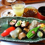 Cafe Fleur - 一番人気の野菜のお寿司です