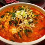 和牛炭火焼肉・韓国料理 じろべ  上尾店 - ユッケジャンクッパ (ハーフ)