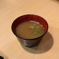 豊鮨 - 味噌汁（ランチとセット）