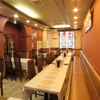 気兼ねなく立ち寄れる雰囲気◆広い2階席は宴会に最適！貸切も◎