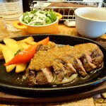 大崎キッチン - 鉄板特選牛ステーキ