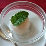 ペッシェヴィーノ - レモンのシャーベット