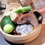 瀬戸内 双忘 - 料理写真:瀬戸内の恵み 霜月の食材