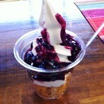 ふうせつ花 - クリームサンデー（ブルーベリー）