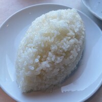 国産熟成焼肉 肉バル ドウラクコリーダ ランドマーク店 - ランチのライス(普通盛り)