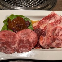 福岡焼肉kintan - タン・レバー・サガリ・カルビ・スライス