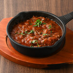 牛すじトマト煮込み