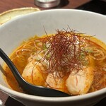 おいしい地鶏と地酒 個室居酒屋 鶏っく - 辛いラーメン(メニュー名忘れました)