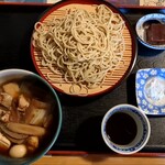 蕎麦五楽亭 - 料理写真:地鶏けんちん蕎麦大盛@1600