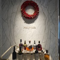 RESTAURANT PRUNIER - 今日からクリスマスモードだそうです