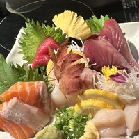魚心 新宿総本店 - 