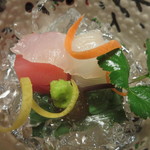 たか田八祥 - 造り