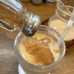 TEA ROOM Yuki Usagi - シナモンは優しい香りなので、じゃんじゃん振っても意外と大丈夫