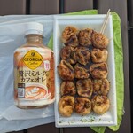 甘栄堂 - たこ焼き 15個150円　(2024.12)
