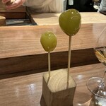 薪鳥新神戸 - シャインマスカット